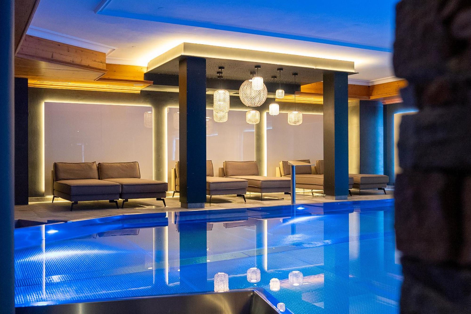 Verwoehnhotel Wildspitze Санкт Леонард им Пицтал Екстериор снимка